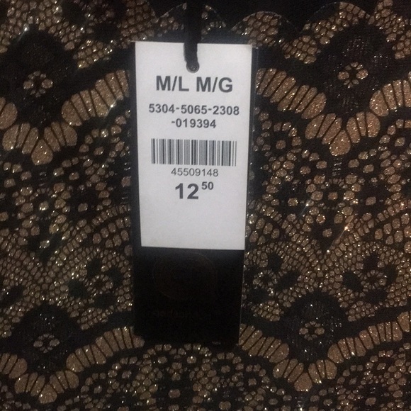 QED LONDON BLACK & GOLD FANCY TOP - Picture 4 of 5